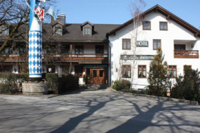 Hotels in Finsing